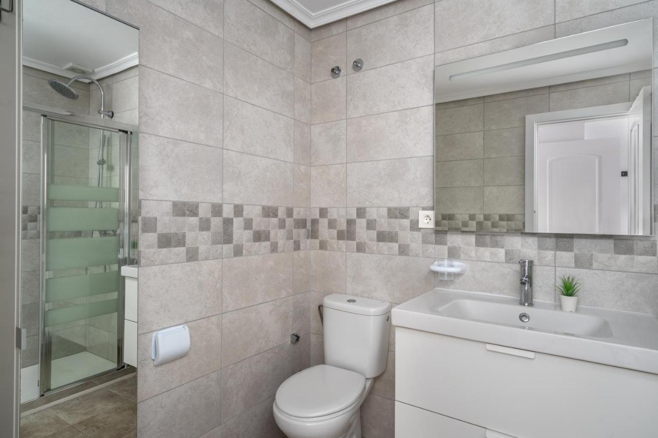 Stunning 3Br Flat Near Beach And Puerto Marina By Costarentals - Ref 150 Benalmádena Dış mekan fotoğraf